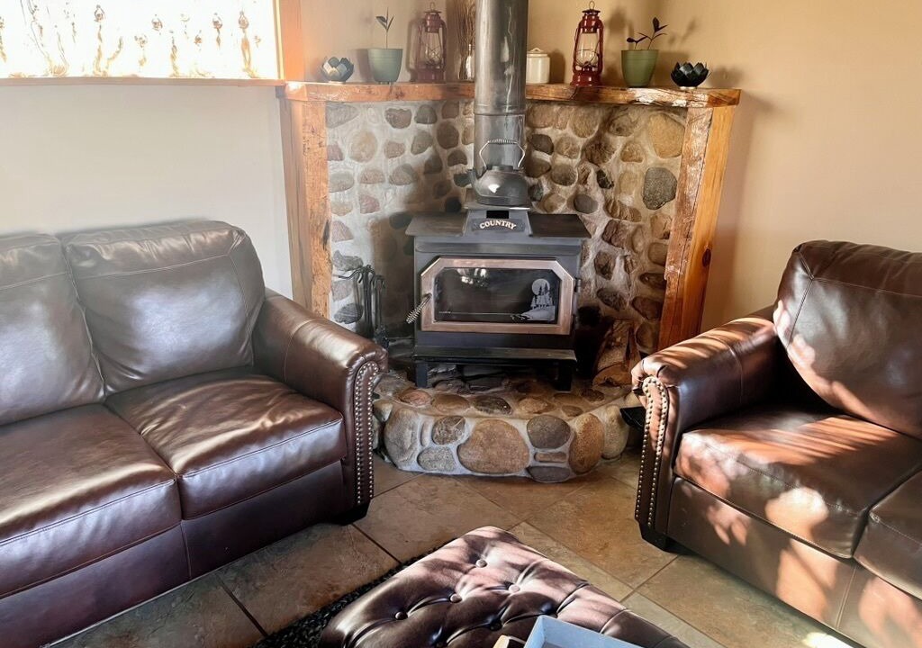 Photo of Livingroom in Kernville