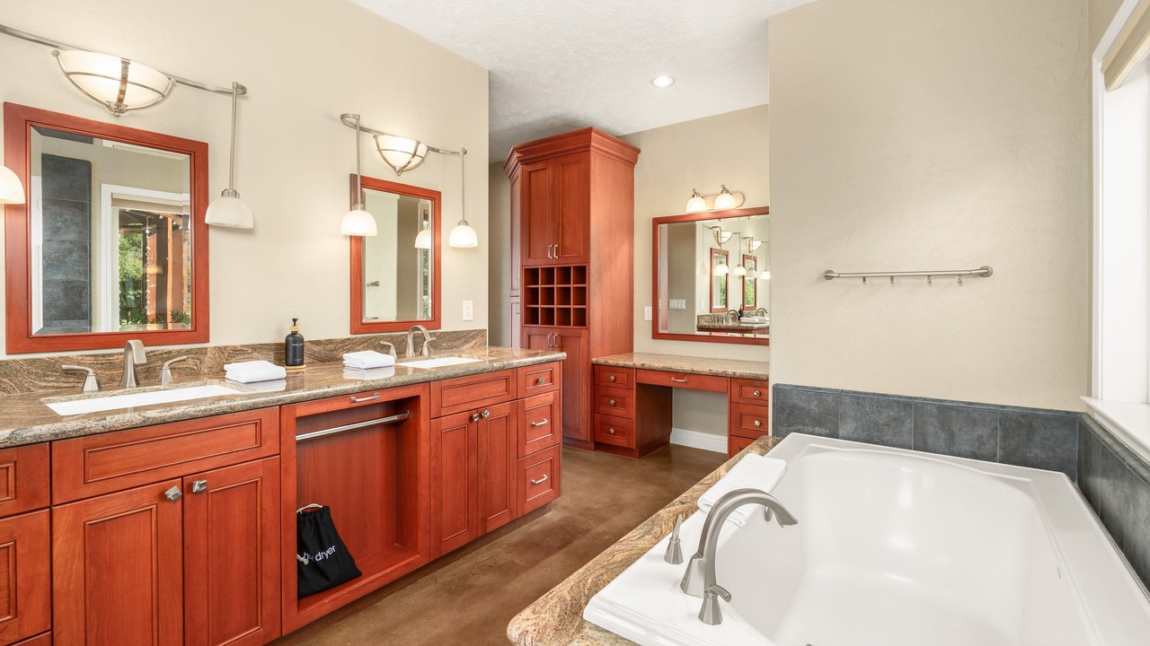 Photo of Bathroom in Oakhurst