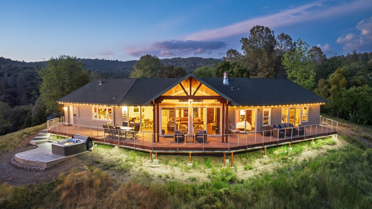 Photo of Outdoor in Oakhurst