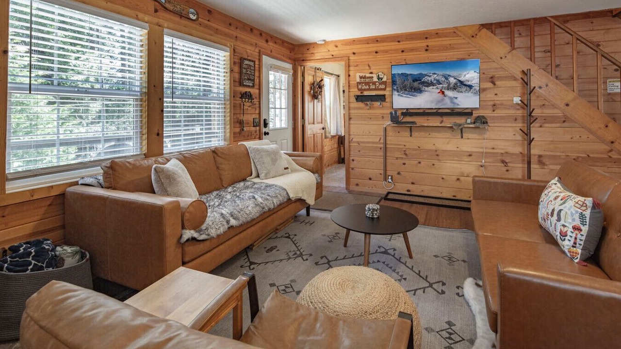Photo of Livingroom in Long Barn