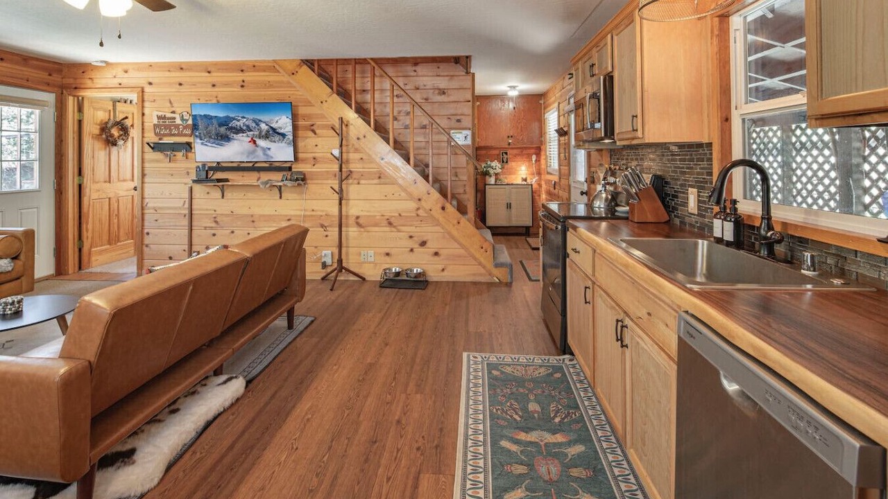 Photo of Kitchen in Long Barn