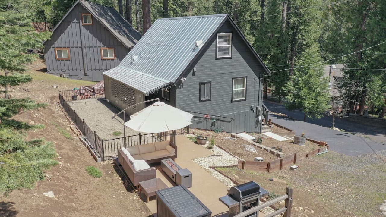 Photo of Outdoor in Long Barn