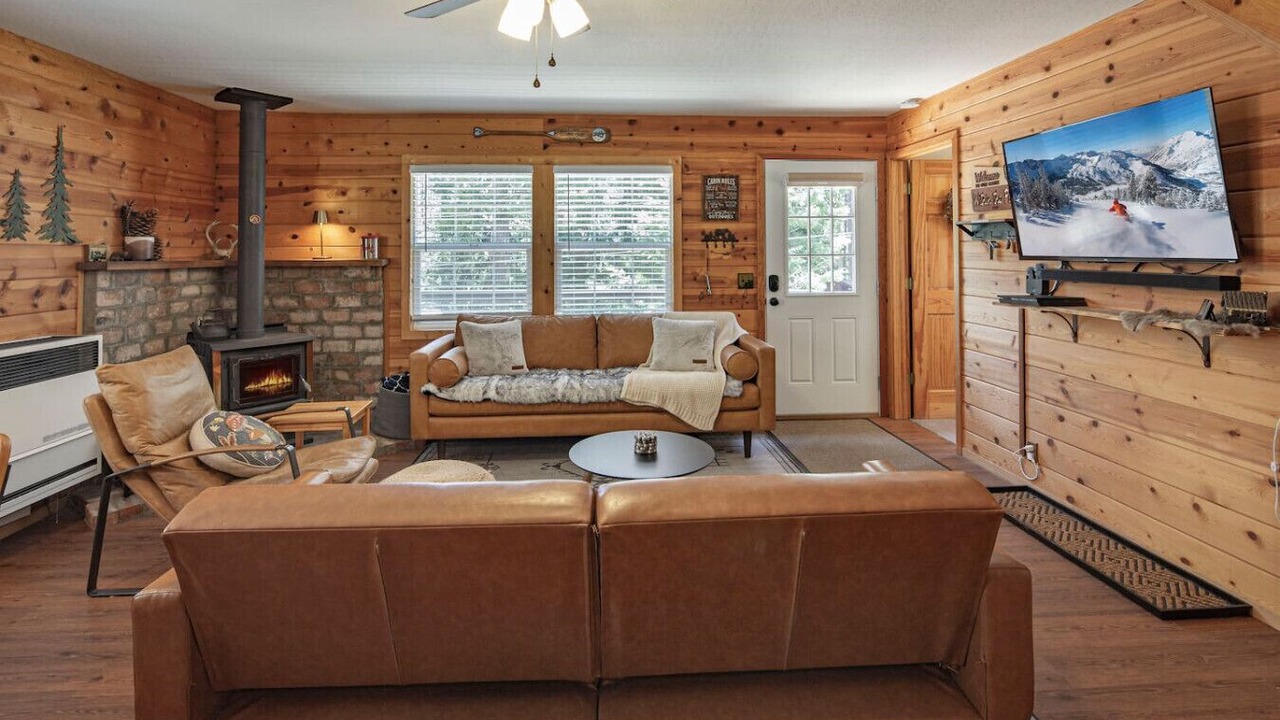 Photo of Livingroom in Long Barn