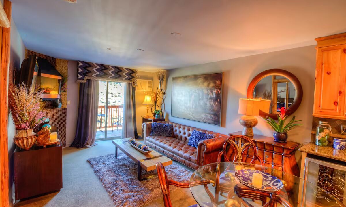 Photo of Livingroom in Mount Charleston