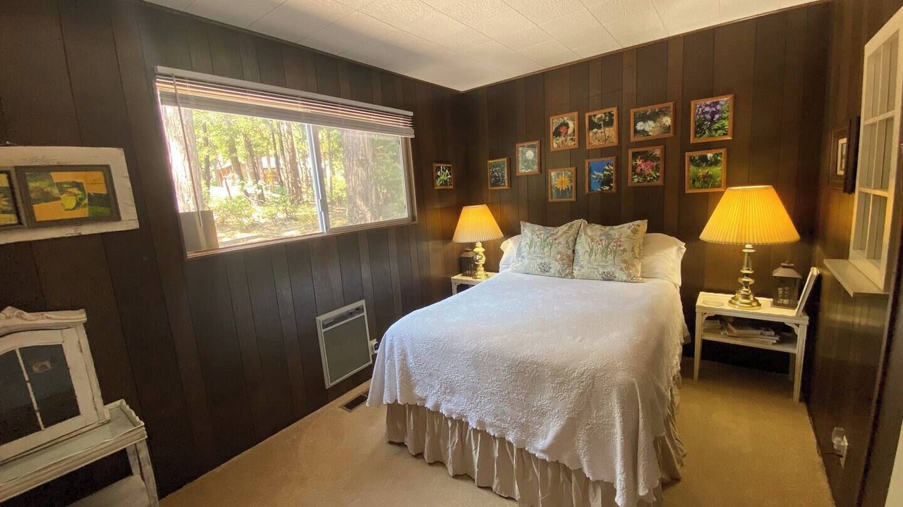 Photo of Bedroom in Long Barn