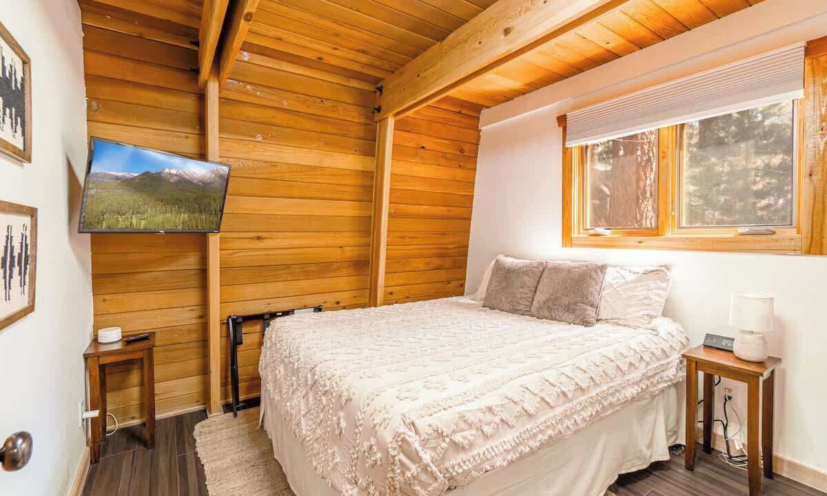 Photo of Bedroom in Incline Village