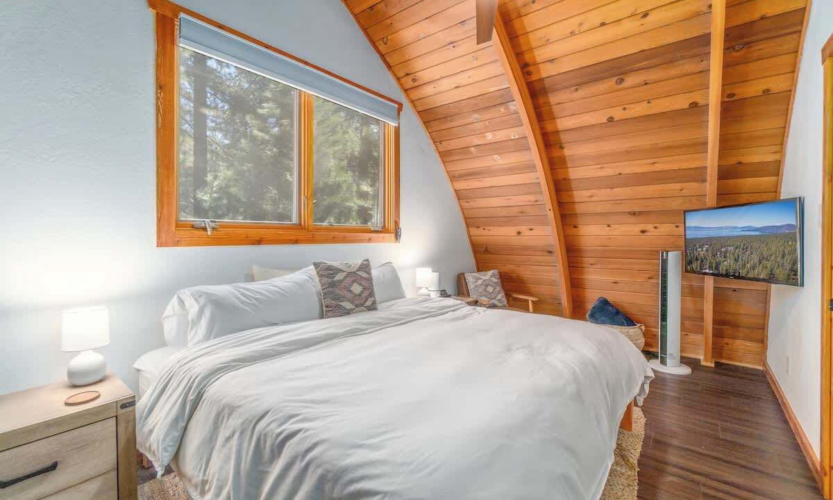 Photo of Bedroom in Incline Village