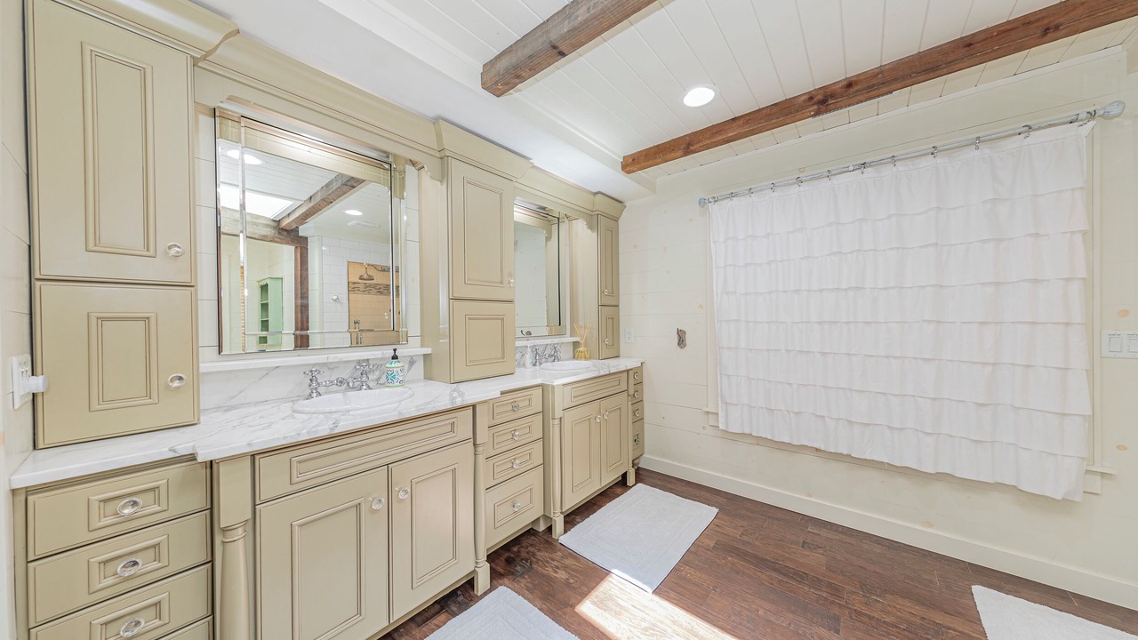 Photo of Bathroom in Bass Lake