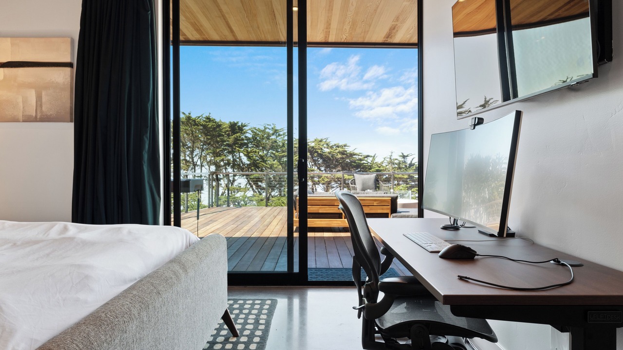 Photo of Bedroom in San Simeon