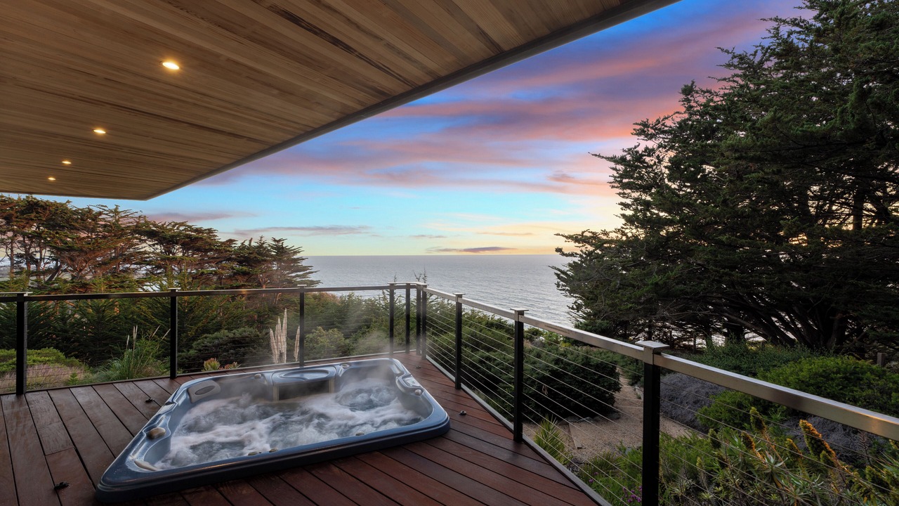 Photo of Patio Balcony in San Simeon