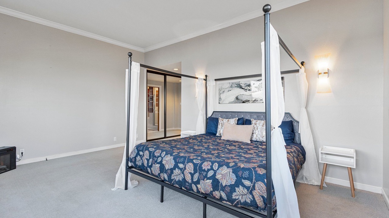 Photo of Bedroom in Country Club