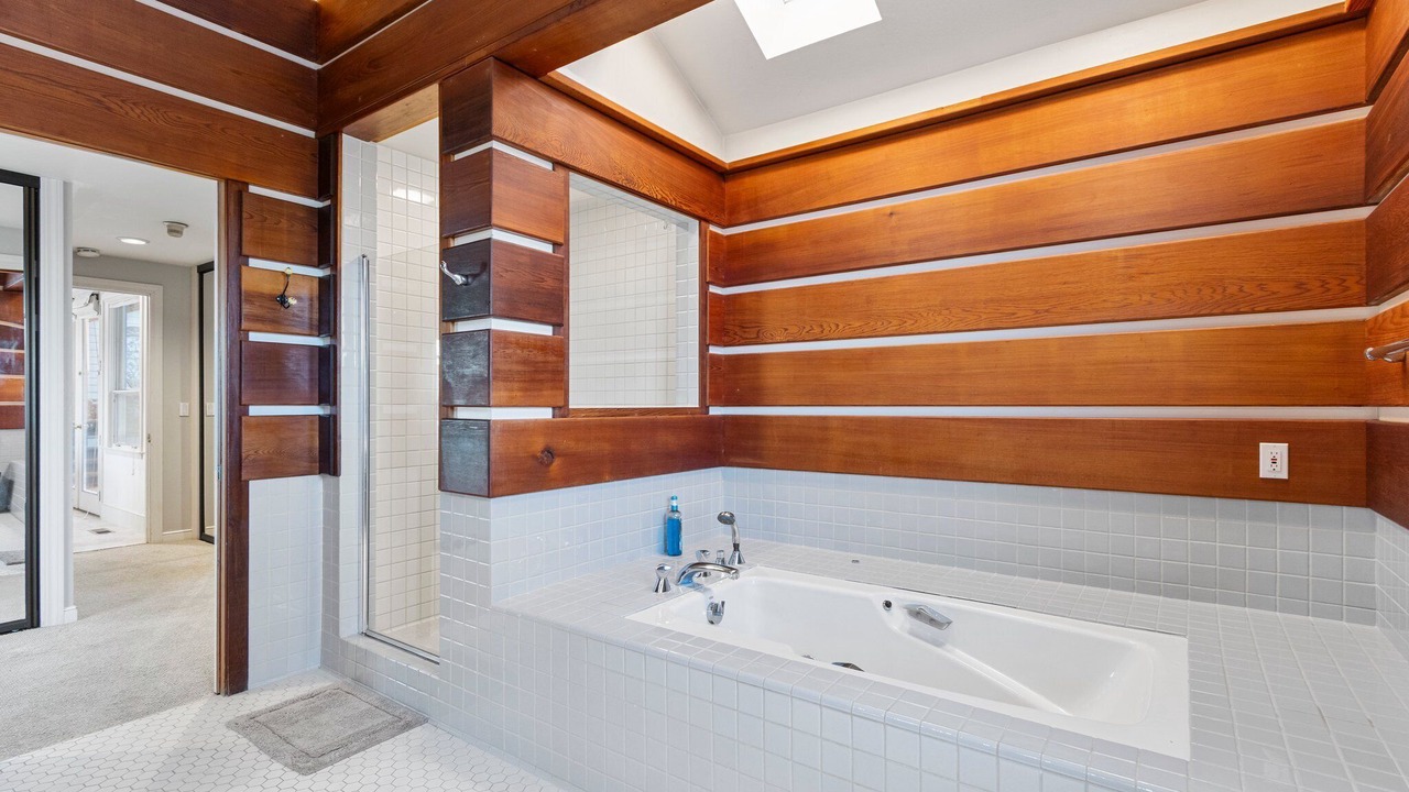 Photo of Bathroom in Country Club
