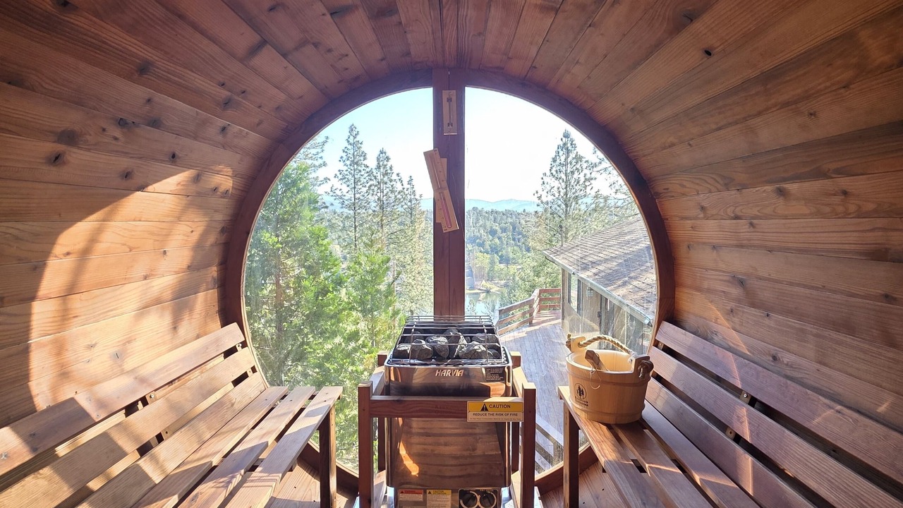 Photo of Outdoor in Groveland