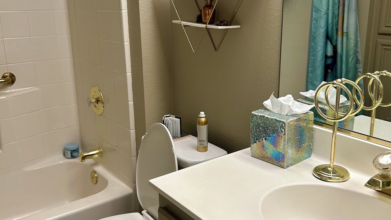 Photo of Bathroom in Desert Palms