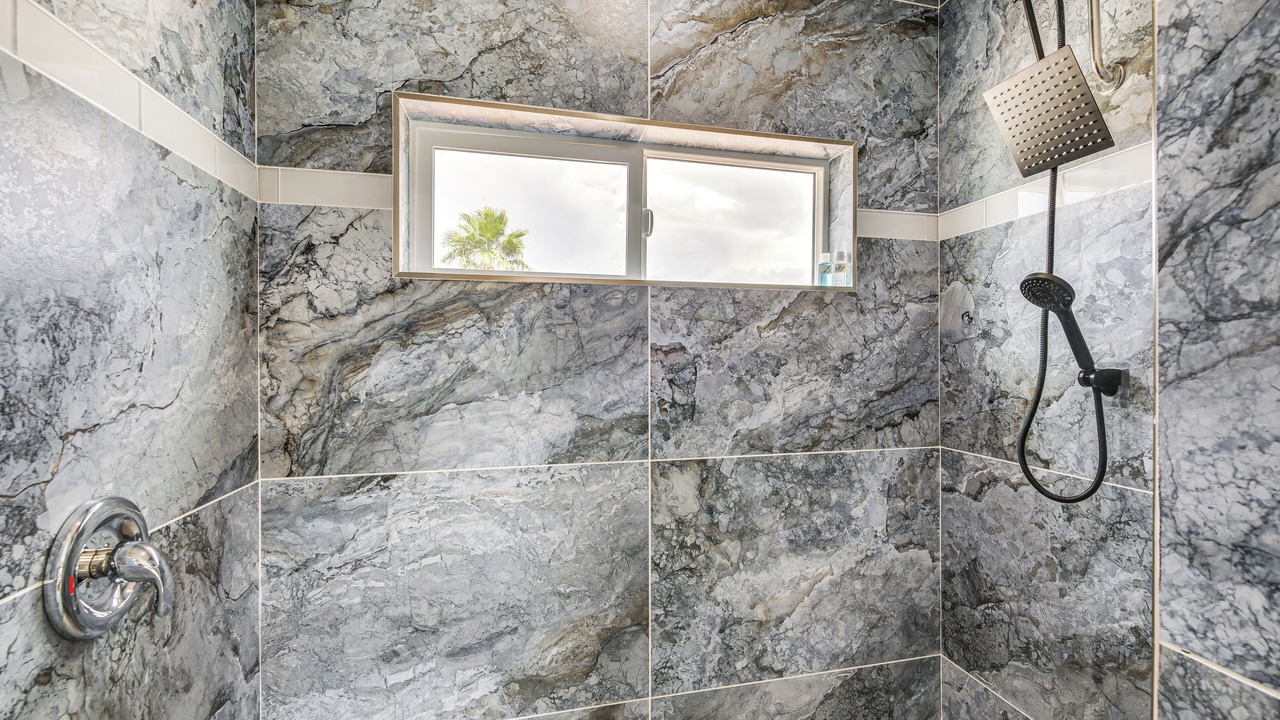 Photo of Bathroom in Sunridge Estates