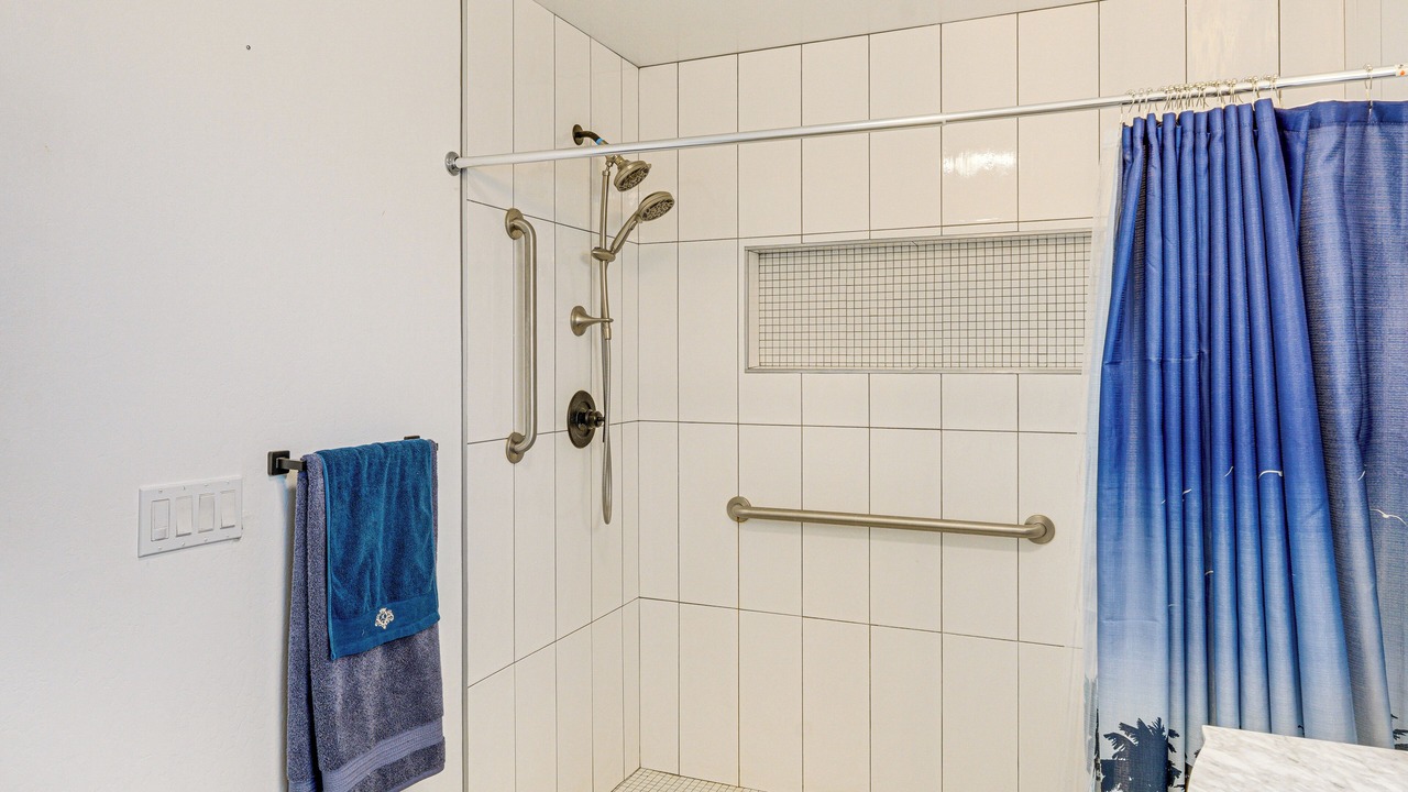 Photo of Bathroom in Bakersfield
