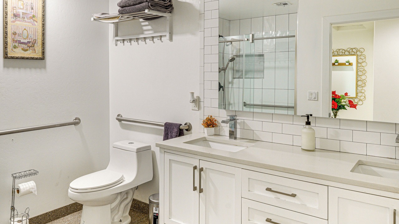 Photo of Bathroom in Bakersfield