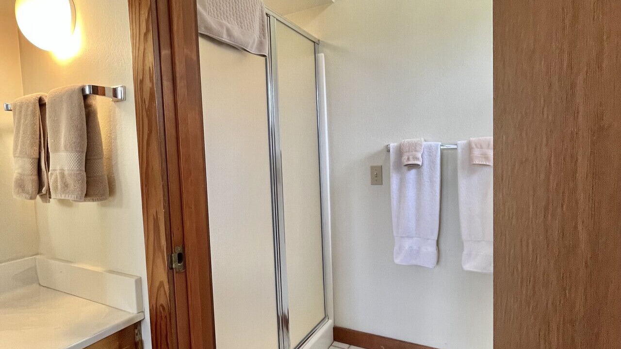 Photo of Bathroom in Graeagle