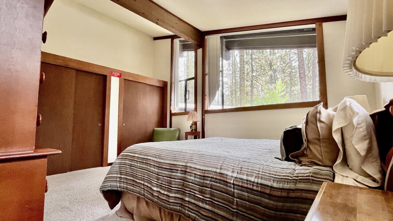 Photo of Bedroom in Graeagle