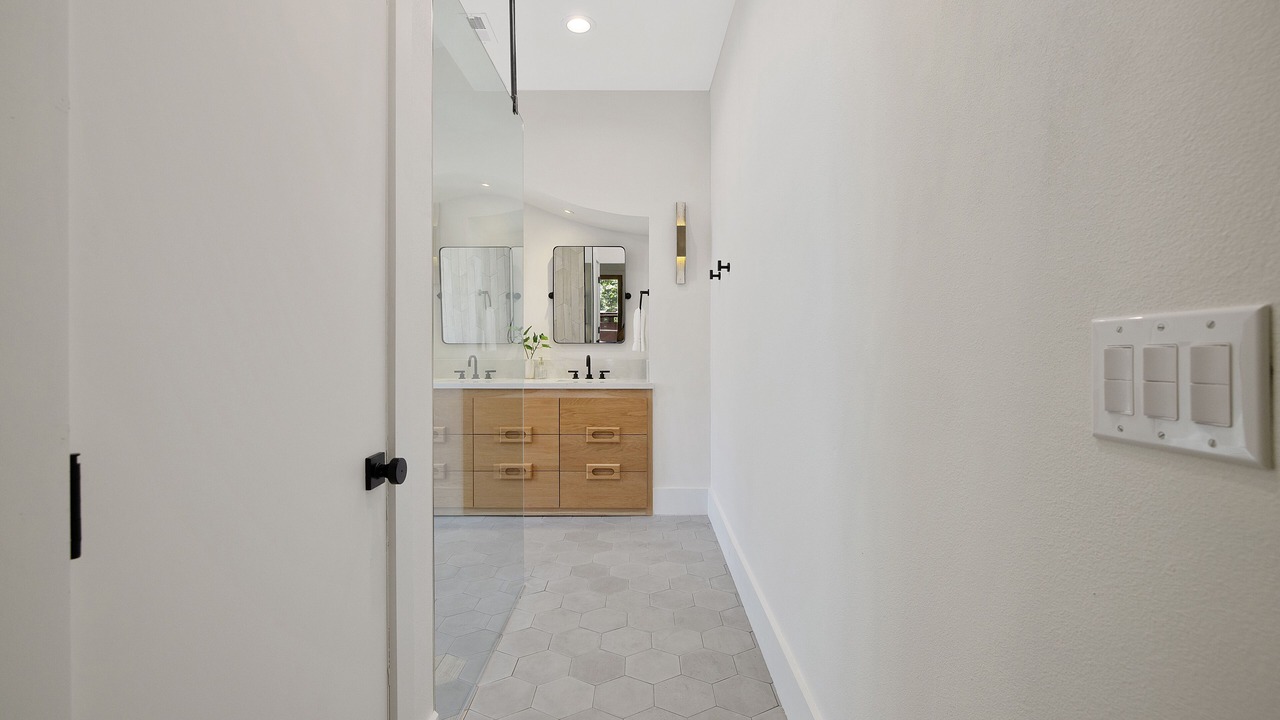 Photo of Bathroom in Sanger