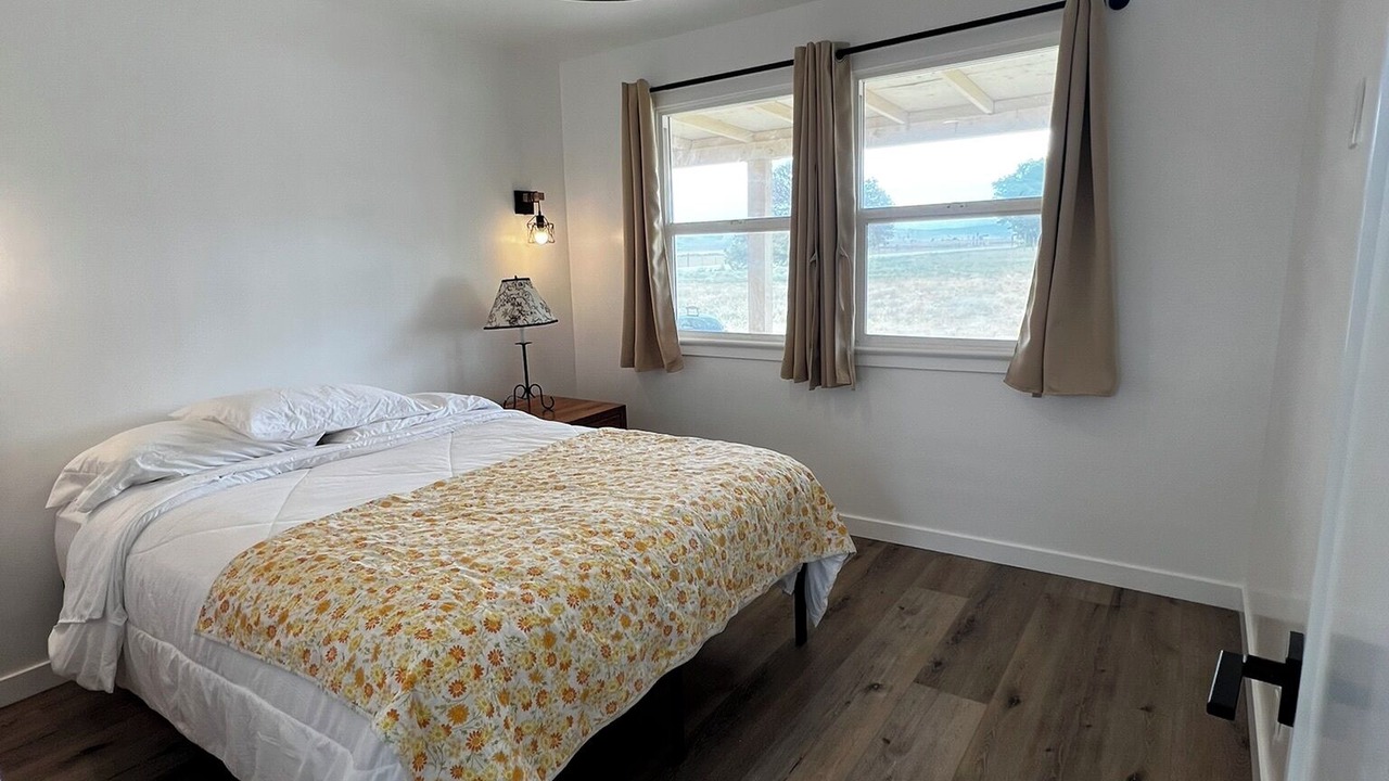 Photo of Bedroom in New Cuyama