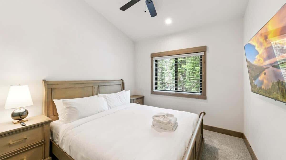 Photo of Bedroom in North Upper Truckee