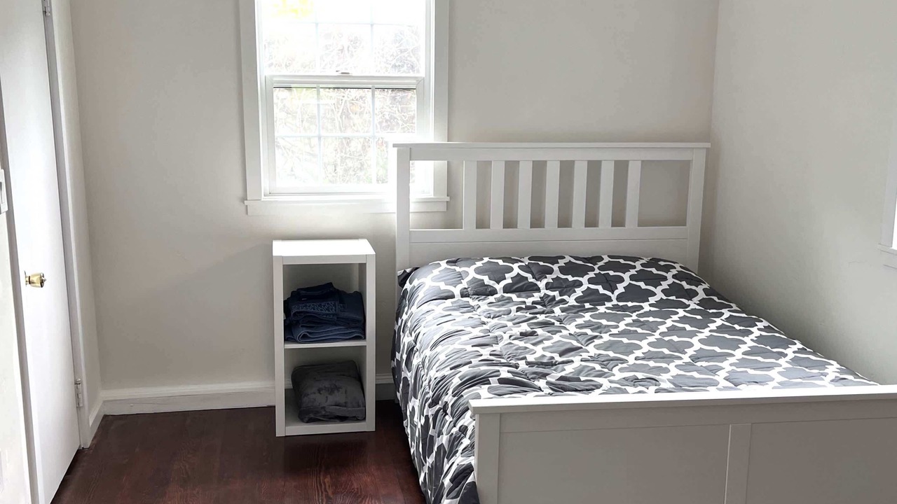 Photo of Bedroom in Aptos