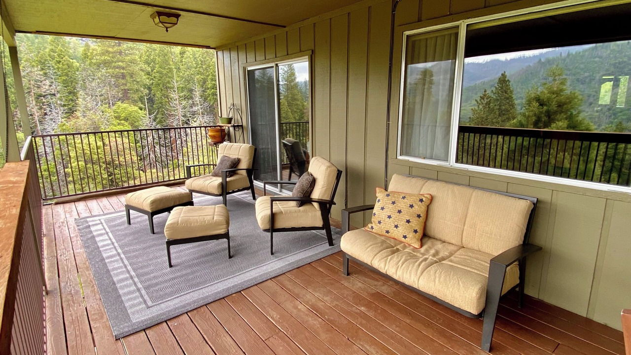 Photo of Outdoor in Springville