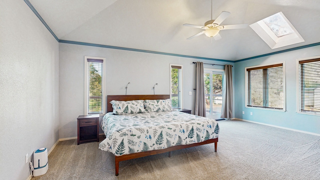 Photo of Bedroom in Coarsegold
