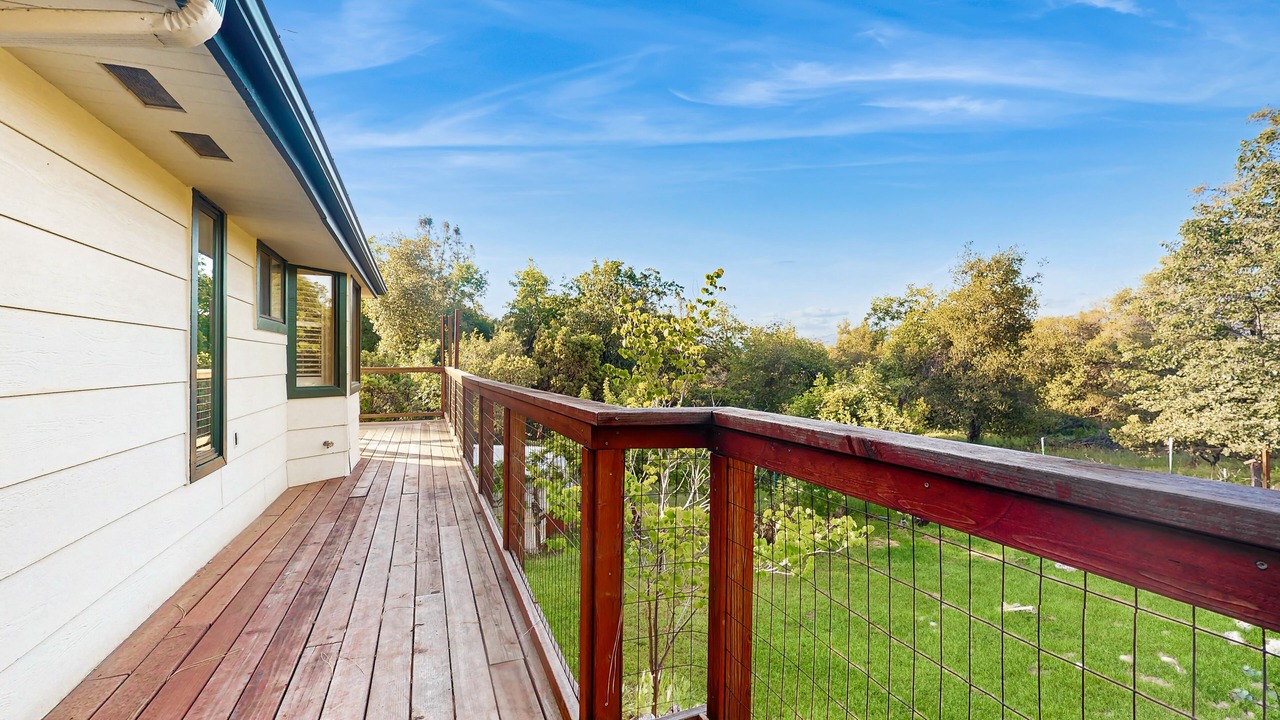 Photo of Patio Balcony in Coarsegold