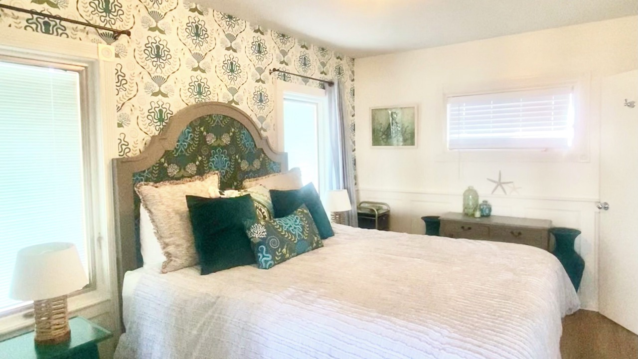 Photo of Bedroom in Laguna Beach