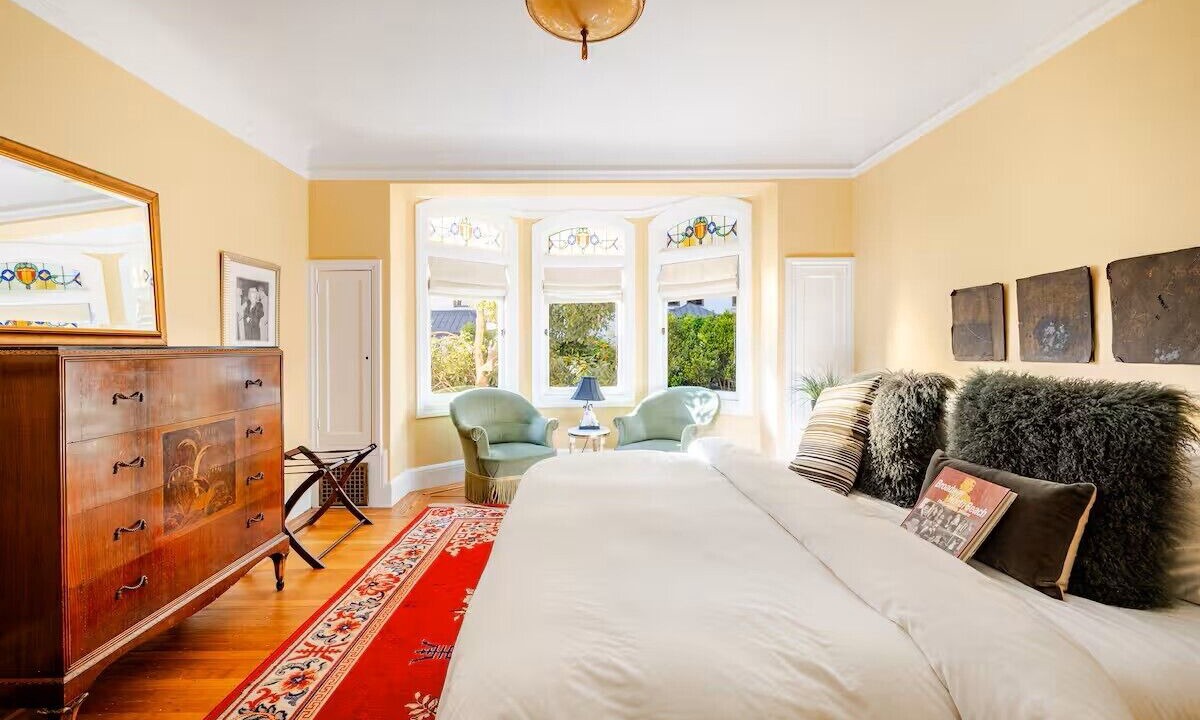 Photo of Bedroom in Nob Hill