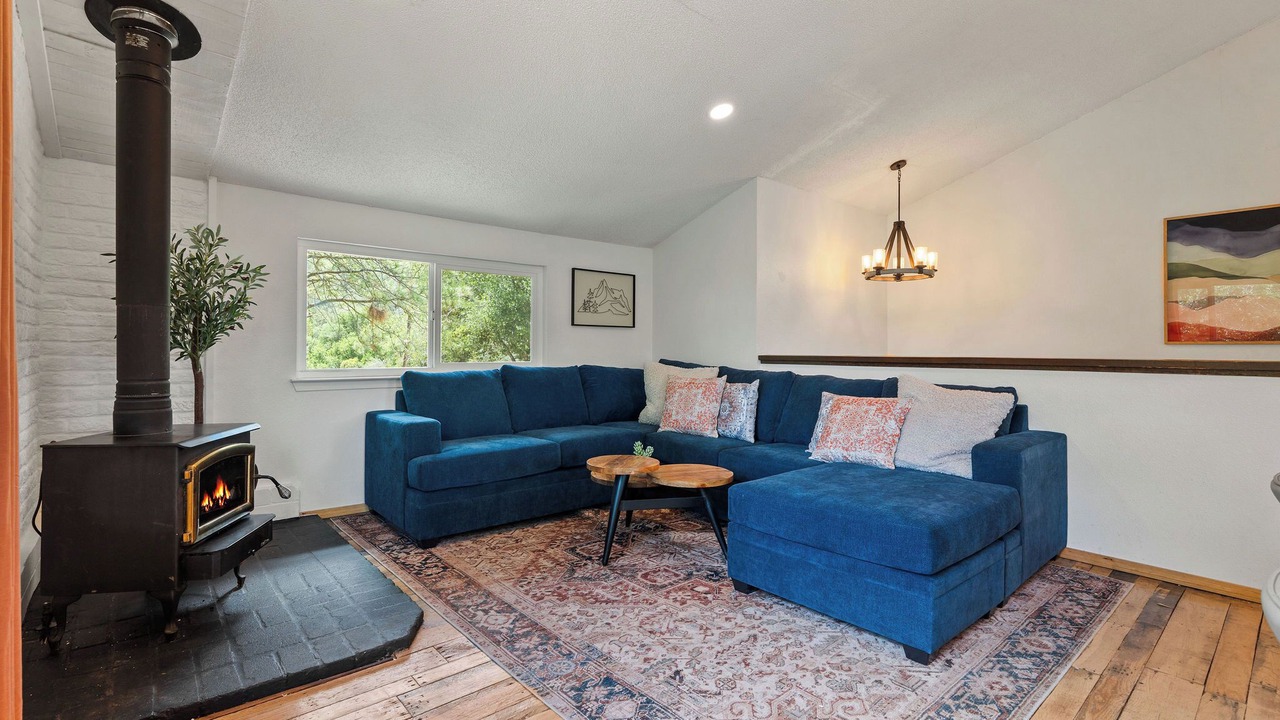 Photo of Livingroom in Mariposa