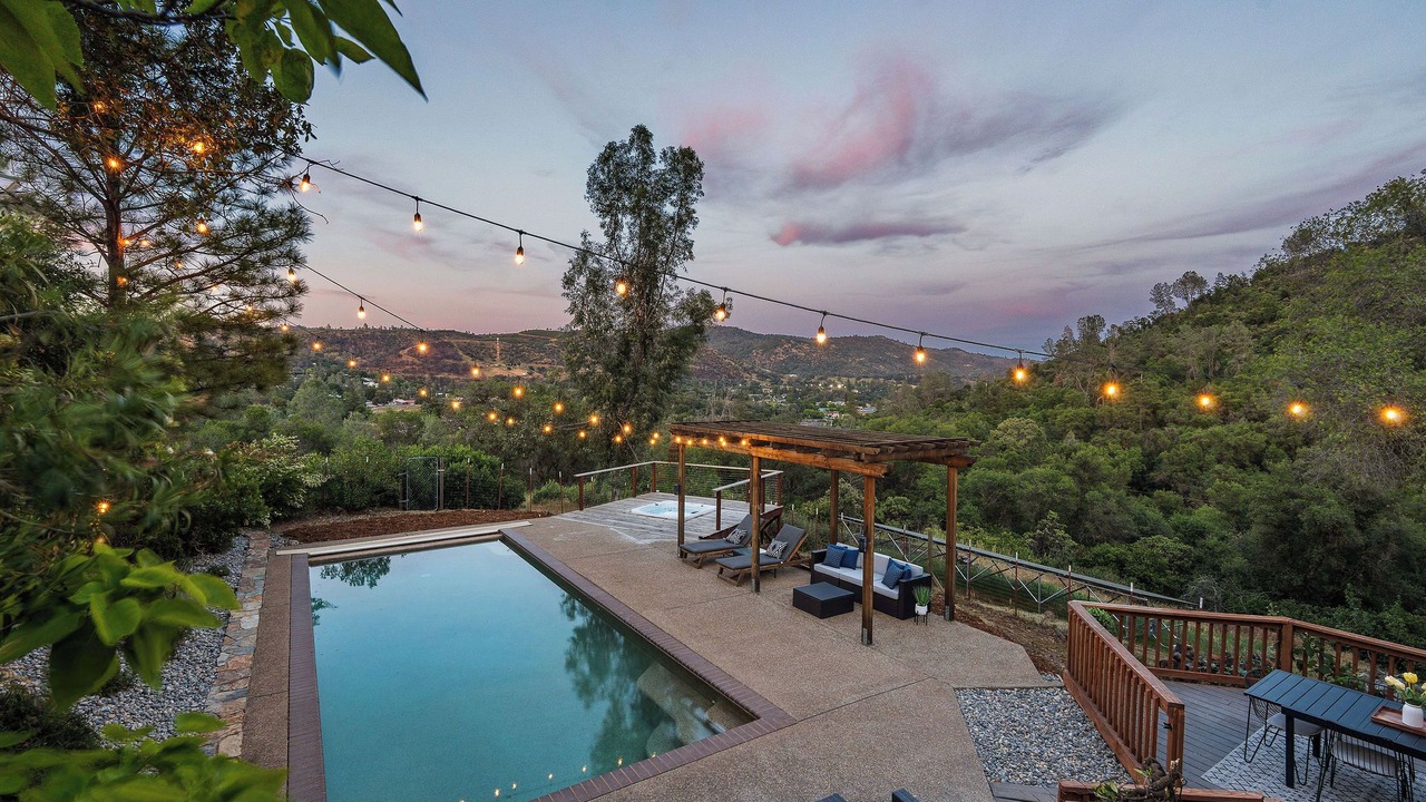 Photo of Outdoor in Mariposa