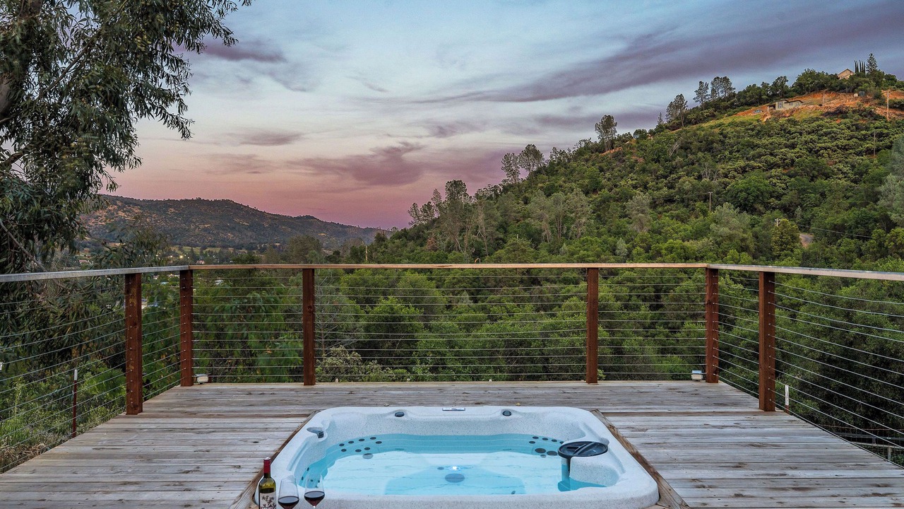 Photo of Outdoor in Mariposa