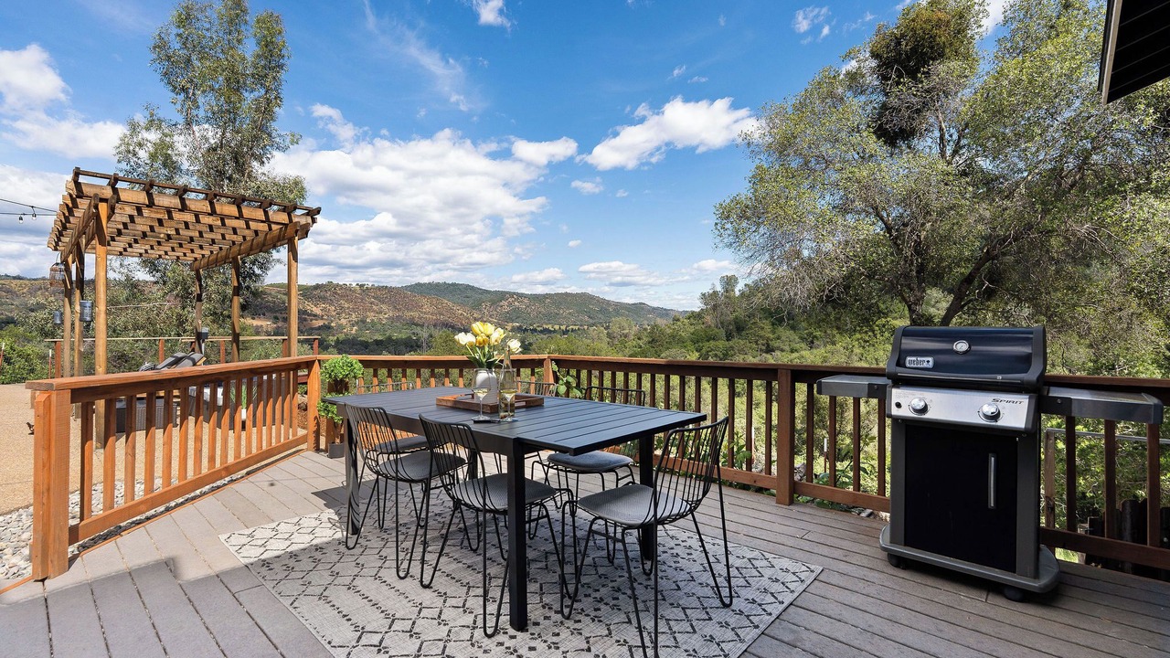 Photo of Outdoor in Mariposa