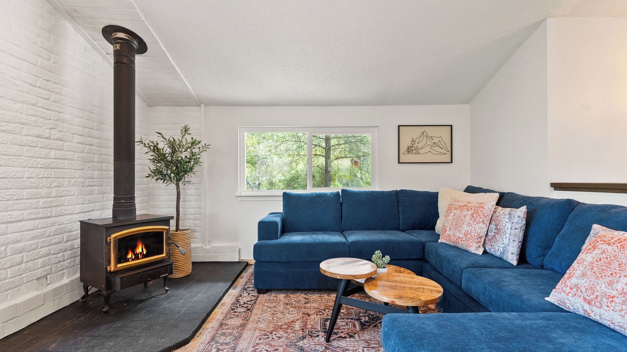 Photo of Livingroom in Mariposa