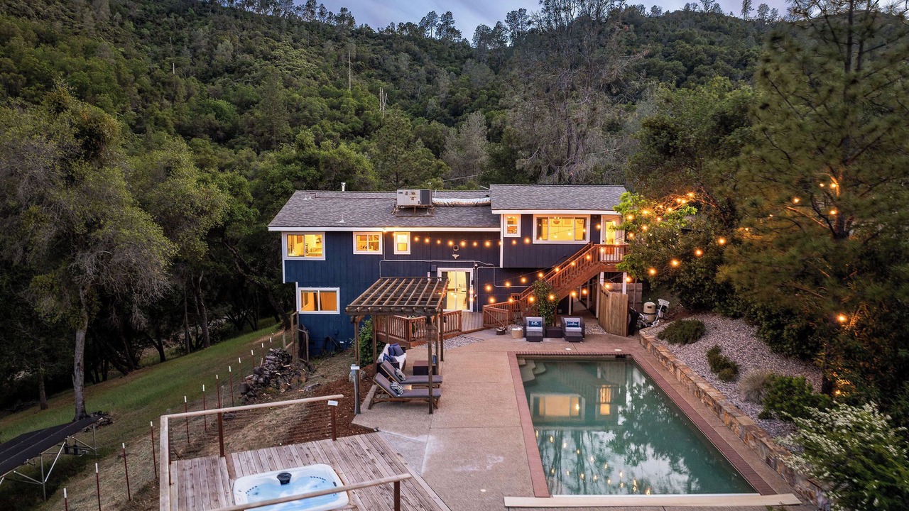 Photo of Outdoor in Mariposa
