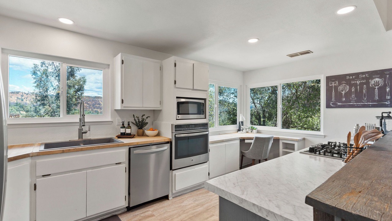 Photo of Kitchen in Mariposa