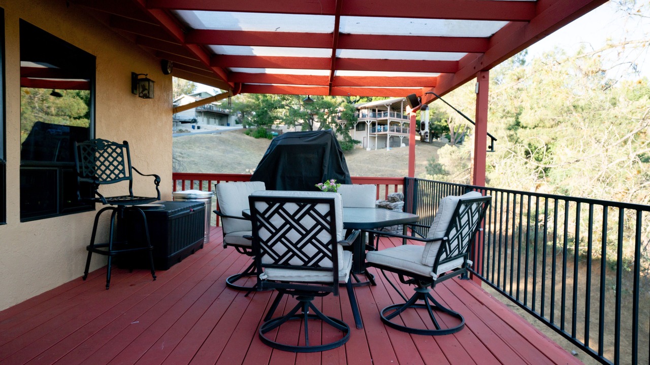 Photo of Outdoor in Oak Shores