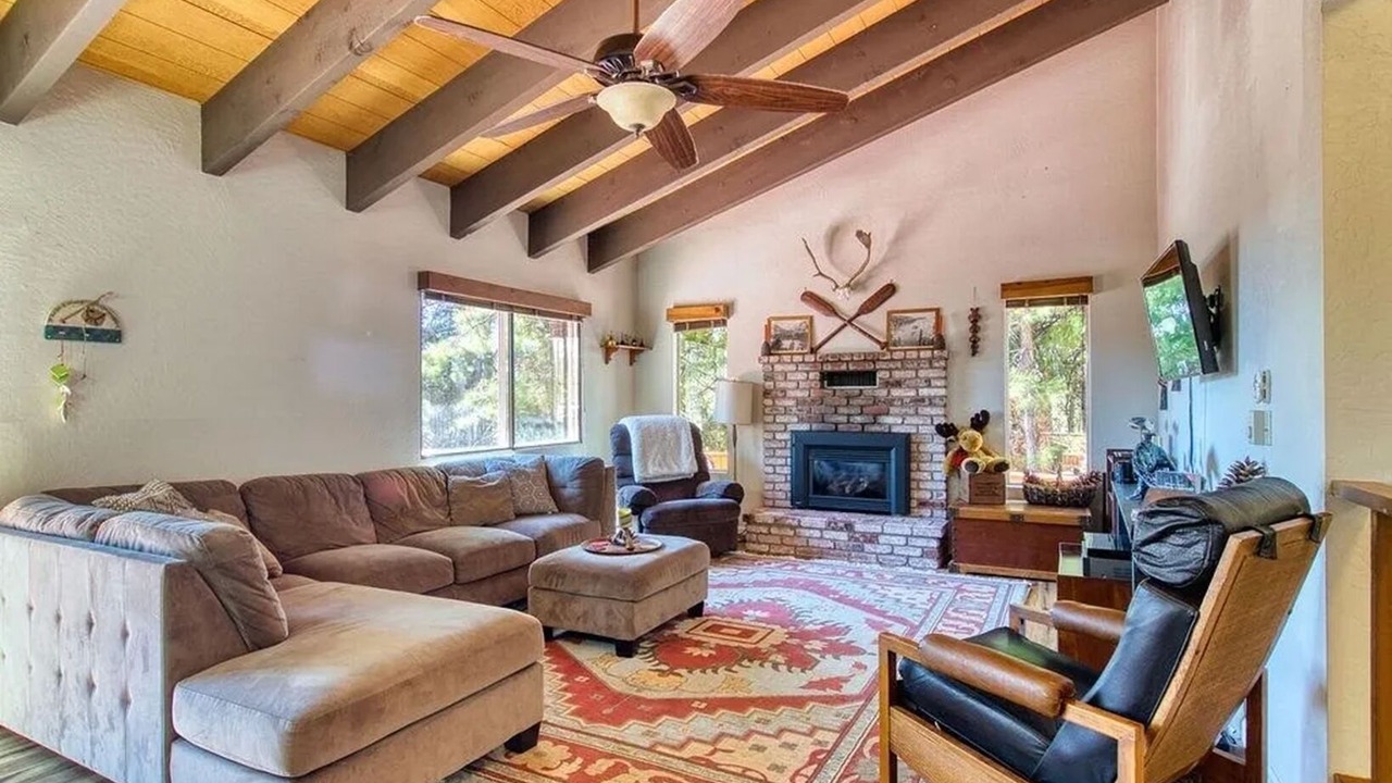 Photo of Livingroom in Long Barn