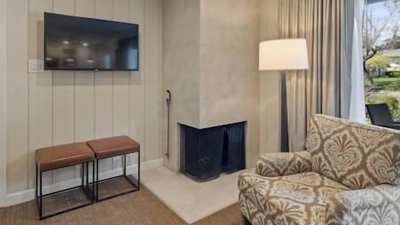 Photo of Livingroom in Napa