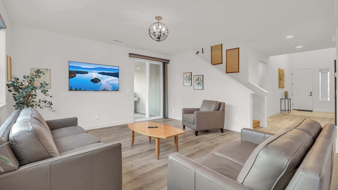 Photo of Livingroom in Reno
