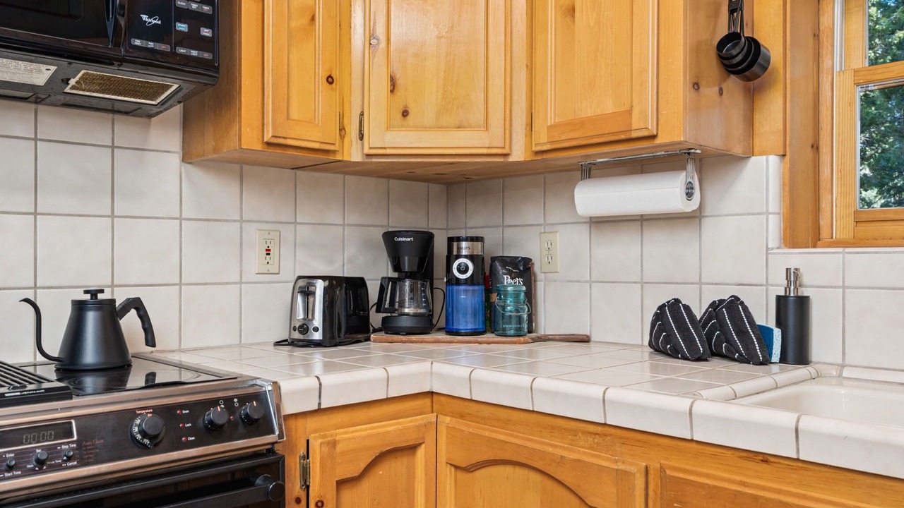 Photo of Kitchen in Shaver Lake