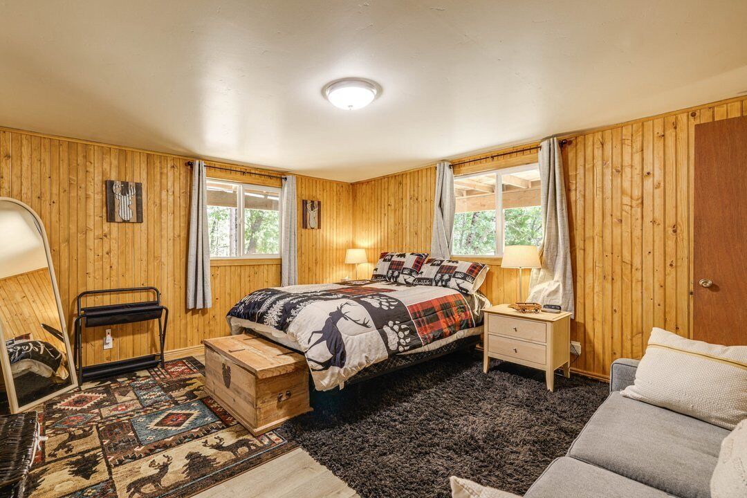 Photo of Bedroom in Phoenix Lake-Cedar Ridge