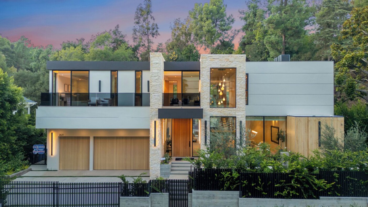 Photo of Outdoor in Beverly Hills