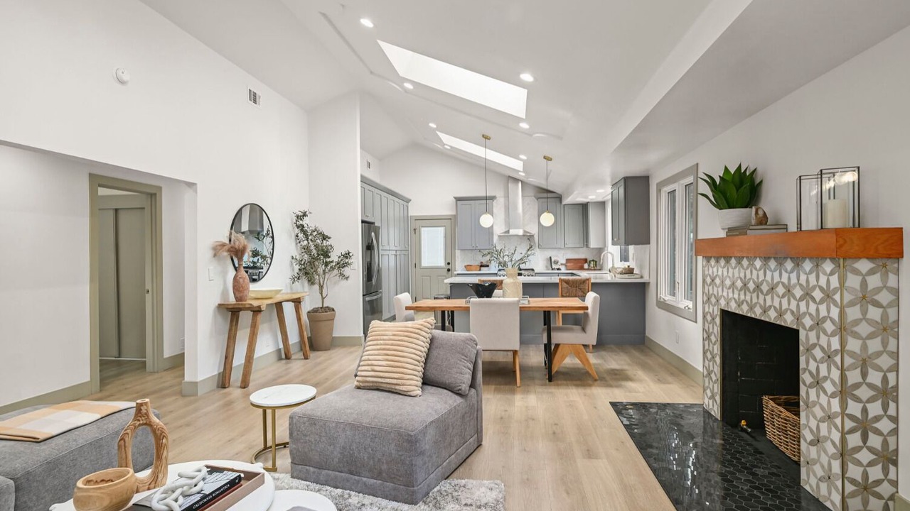 Photo of Livingroom in Walnut Creek