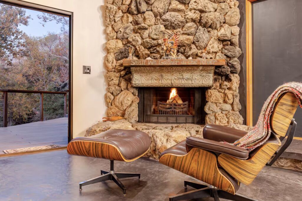 Photo of Livingroom in Three Rivers