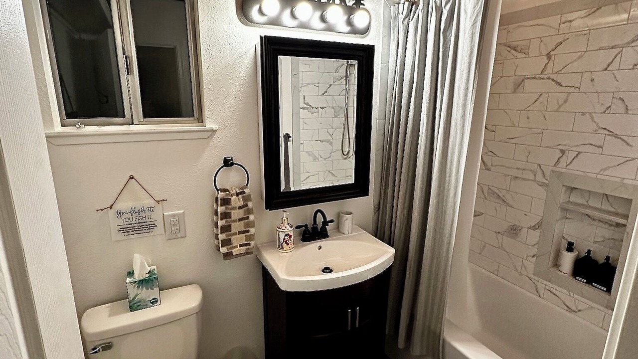Photo of Bathroom in Mi-Wuk Village