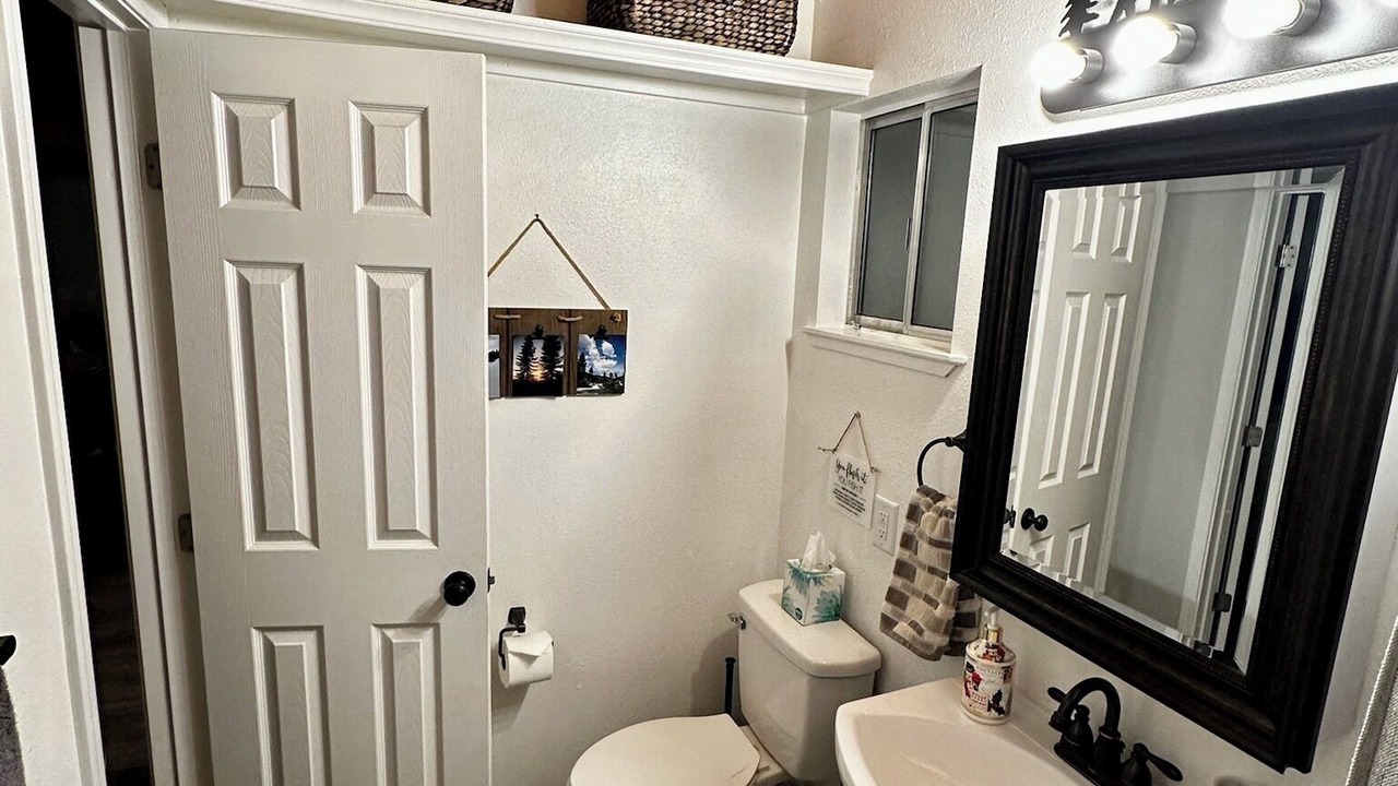 Photo of Bathroom in Mi-Wuk Village